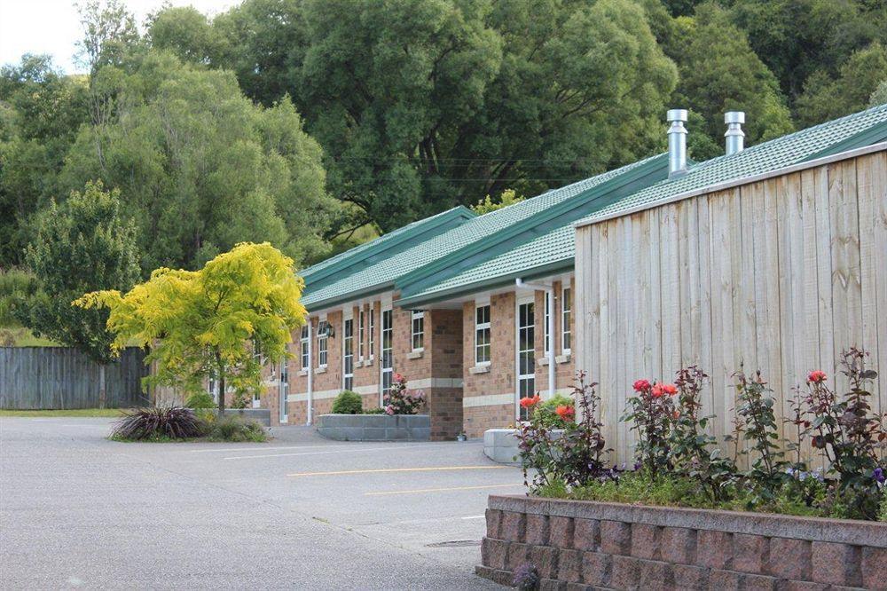 Aspen Court Motel Taihape Ngoại thất bức ảnh