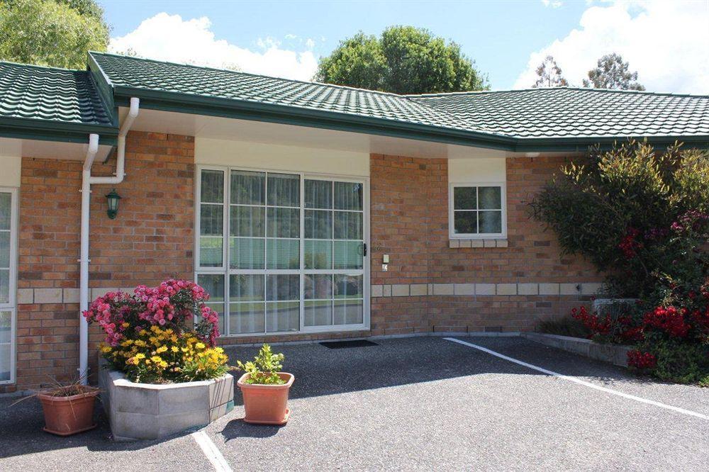 Aspen Court Motel Taihape Ngoại thất bức ảnh